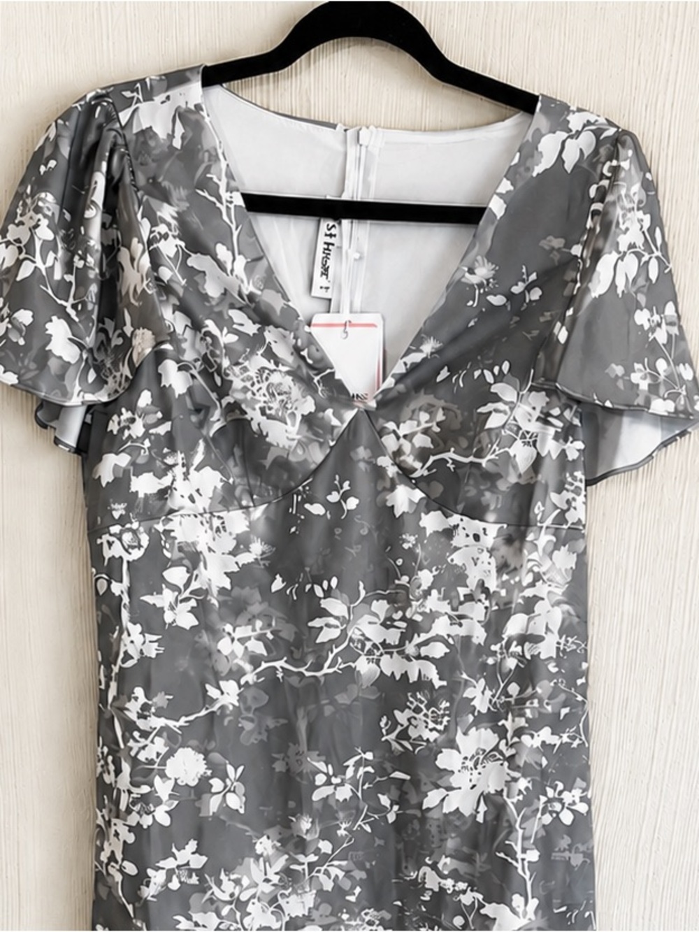 🌿 JJ’s House Gray Floral Chiffon Dress• NWT - Picture 9 of 9